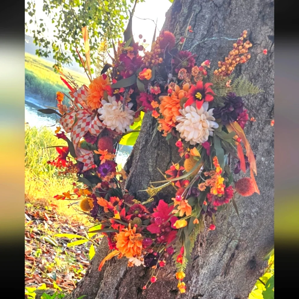Fall/Autumn Faux Floral Grapevine Wreath - Picture 5 of 10